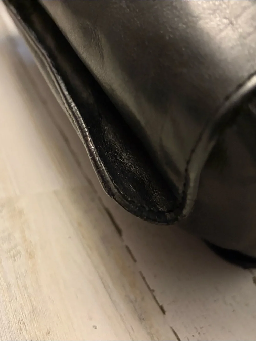 Wilson’s leather Pelle Stuido leather vintage shoulder bag